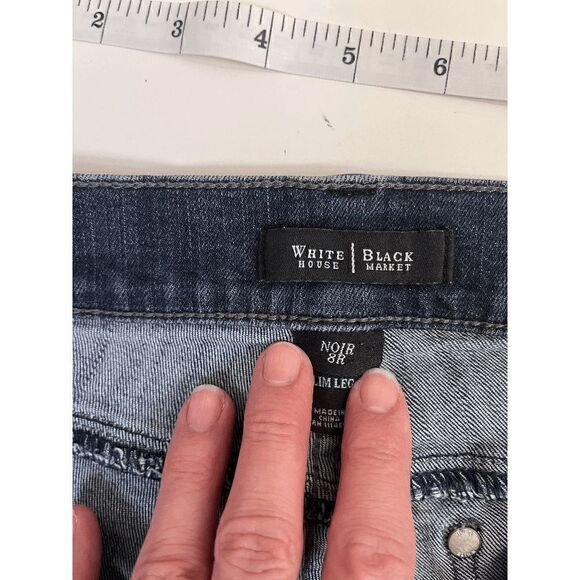 White House Black Market Womens Low rise Slim Leg Jeans Medium wash Sz 8R - Picture 7 of 8